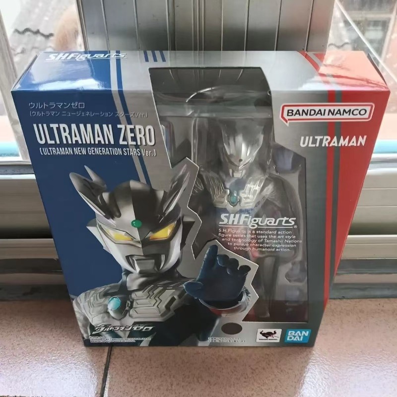 재고 있음: 반다이 울트라맨 모델 키트, 애니메이션 피 - Model Kit Ultraman Zero 리뷰 및 가격